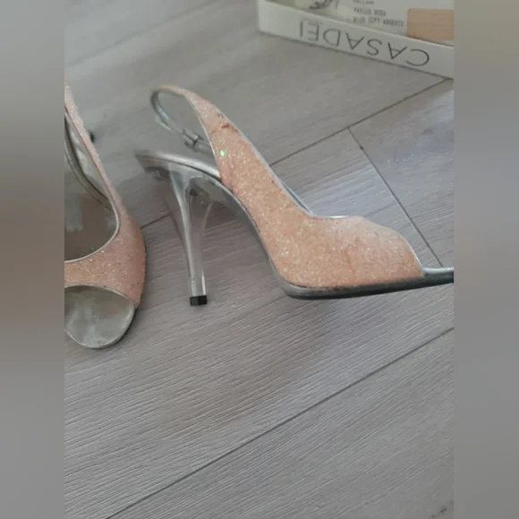 Pump - Picture 3 of 5